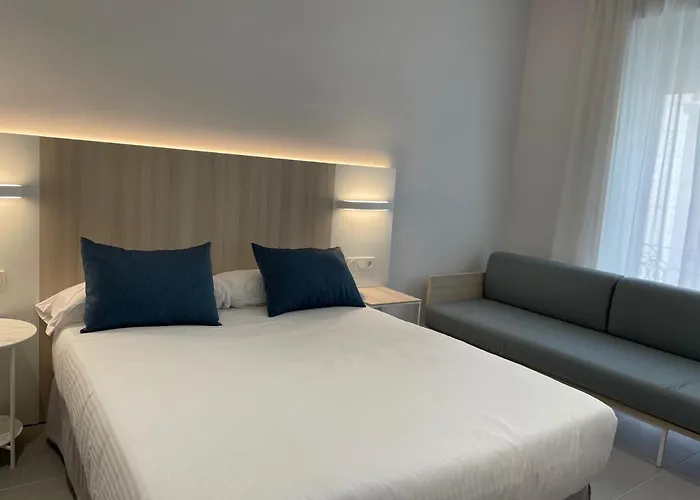 Lc Hotel Urbano